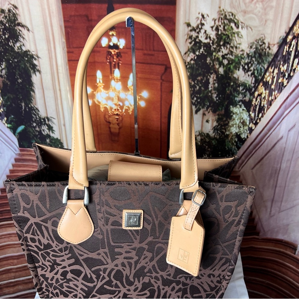 Diane Von Furstenberg Vase Tote Bag, fully lined and spacious, excellent, rare - Picture 8 of 14